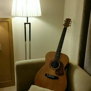 撩起老师旗袍挺进去玉足漫画
